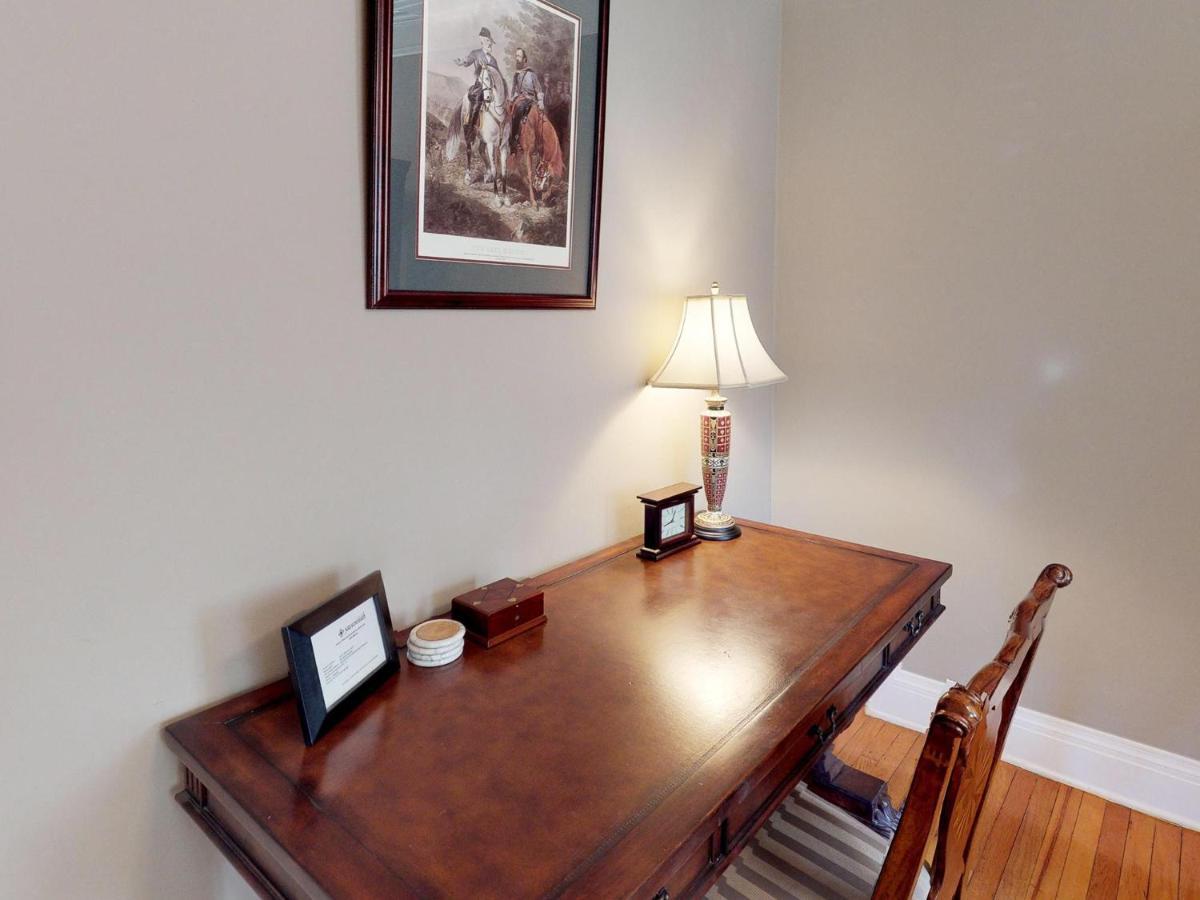 Southern Charm On Liberty Savannah Extérieur photo